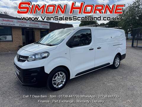Vauxhall Vivaro 1.5 dCi Acenta Panel Van 6dr Diesel Manual SWB Euro 5 (AC) (90 ps)
