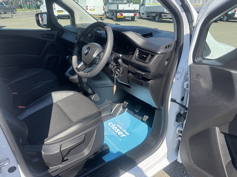 Renault Kangoo dCi Blue ENERGY ML19 Start - U3379