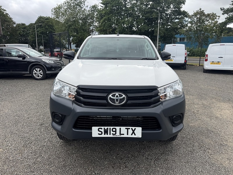 Toyota Hilux 2.4 D-4D Active 150 Double Cab - U3382