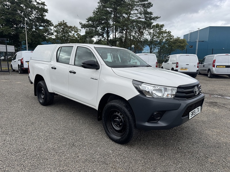 Toyota Hilux 2.4 D-4D Active 150 Double Cab - U3382