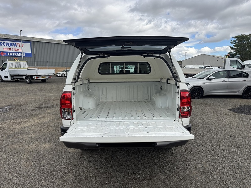 Toyota Hilux 2.4 D-4D Active 150 Double Cab - U3382