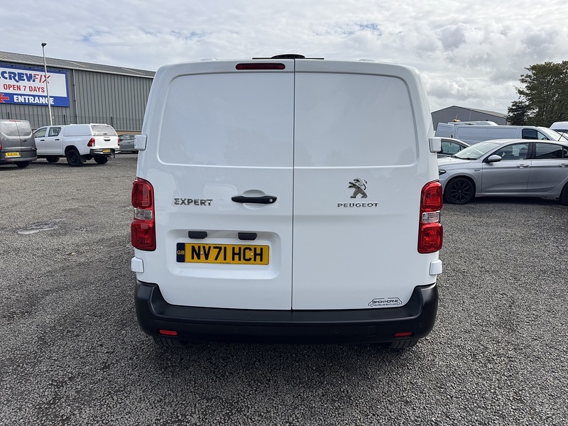 Peugeot Expert 1400 2.0 BlueHDi 145ps MWB  Professional Premium - U3390