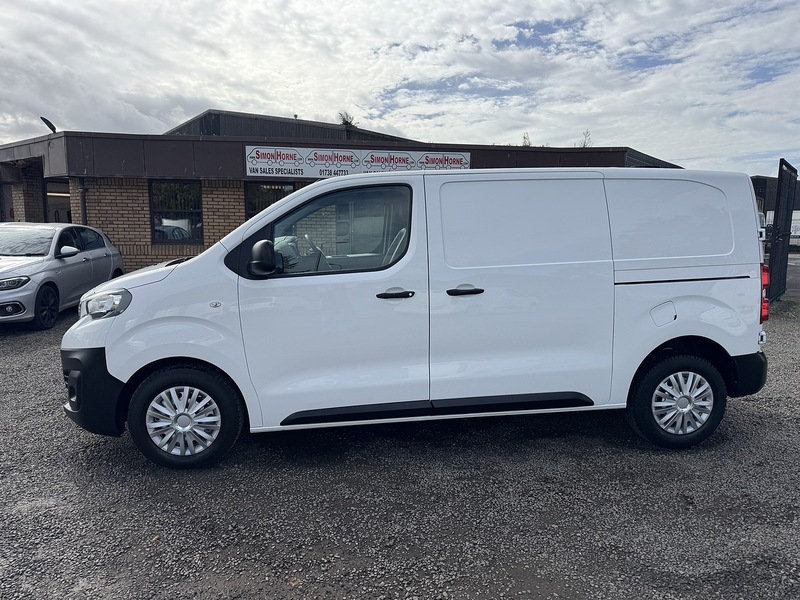 Peugeot Expert 1400 2.0 BlueHDi 145ps MWB  Professional Premium - U3390