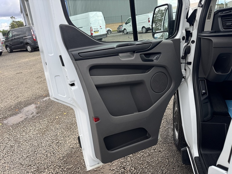 Ford Transit Custom 300 2.0TDCi  EcoBlue Leader - U3406