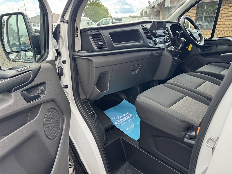 Ford Transit Custom 300 2.0TDCi  EcoBlue Leader - U3406