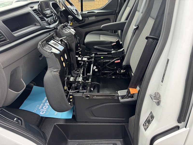 Ford Transit Custom 300 2.0TDCi  EcoBlue Leader - U3406