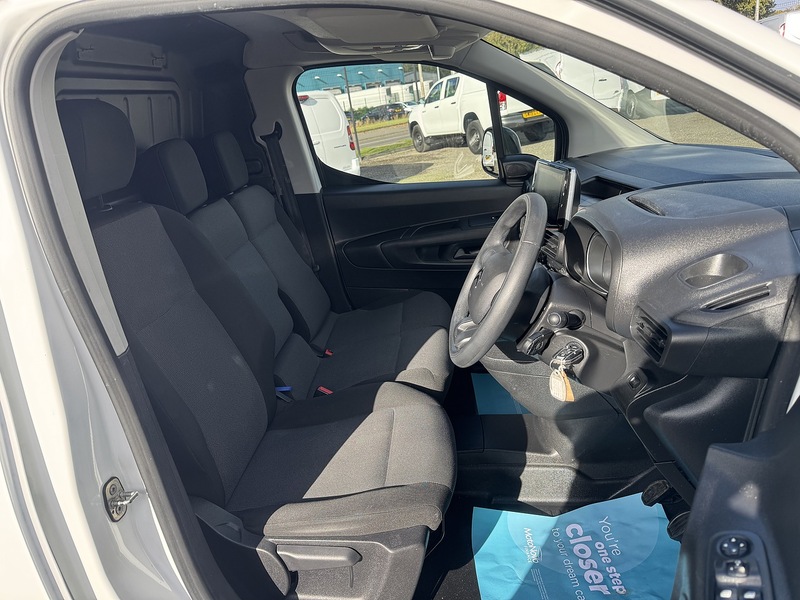 Citroen Berlingo BlueHDi 950 Enterprise XL Pro - U3413