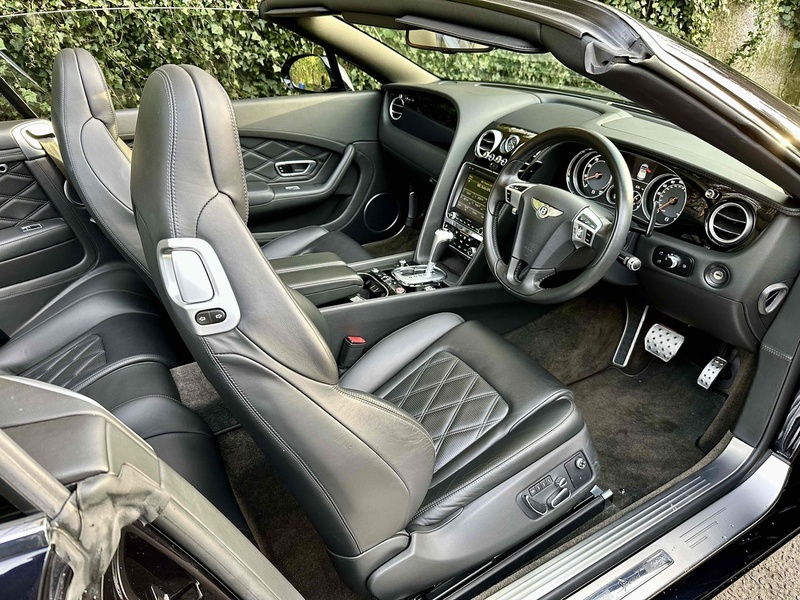 Bentley 6.0 W12 GTC Speed Convertible 2dr Petrol Auto 4WD Euro 5 (625 ps)