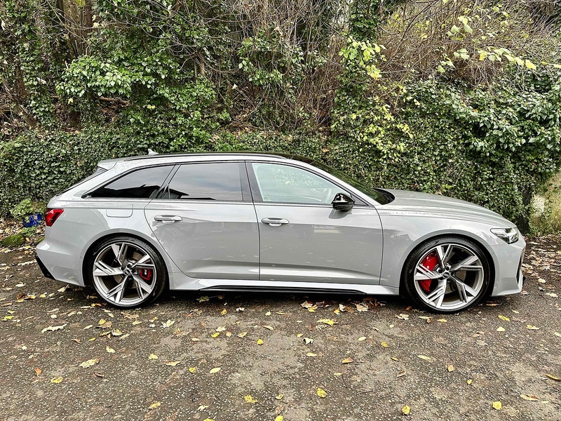 Audi 4.0 TFSI V8 Vorsprung Estate 5dr Petrol Tiptronic quattro Euro 6 (s/s) (600 ps)