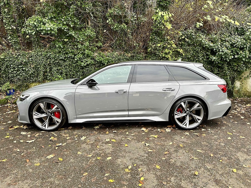 Audi 4.0 TFSI V8 Vorsprung Estate 5dr Petrol Tiptronic quattro Euro 6 (s/s) (600 ps)