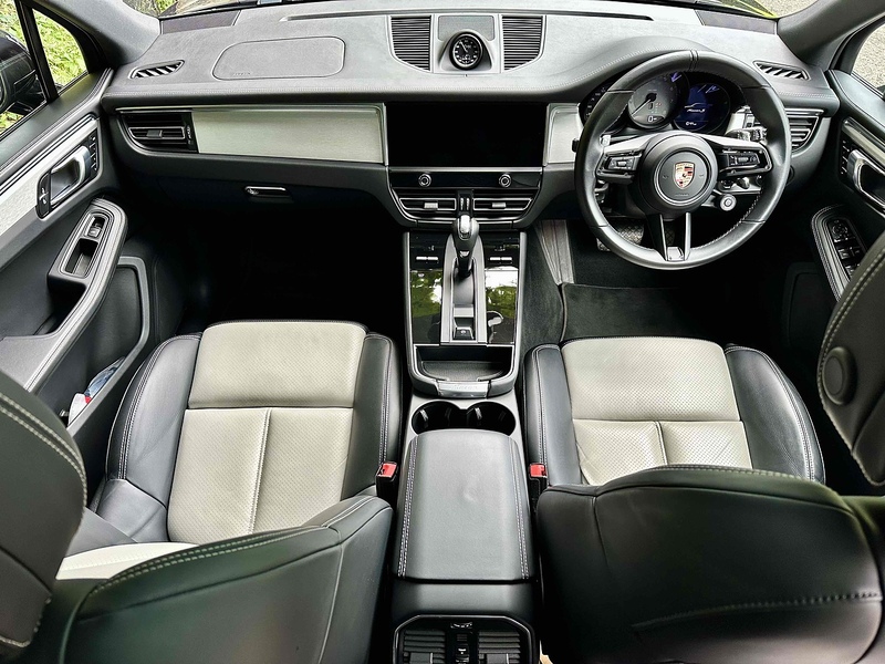 Porsche 2.9T V6 S SUV 5dr Petrol PDK 4WD Euro 6 (s/s) (380 ps)