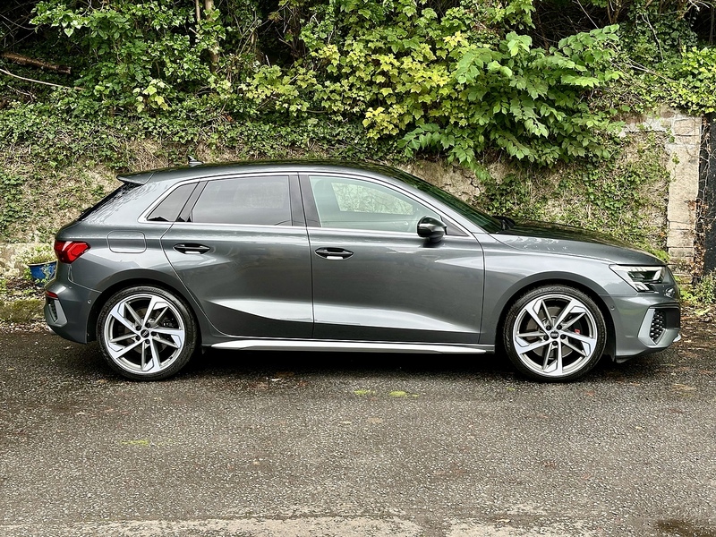 Audi 2.0 TFSI Sportback 5dr Petrol S Tronic quattro Euro 6 (s/s) (310 ps)