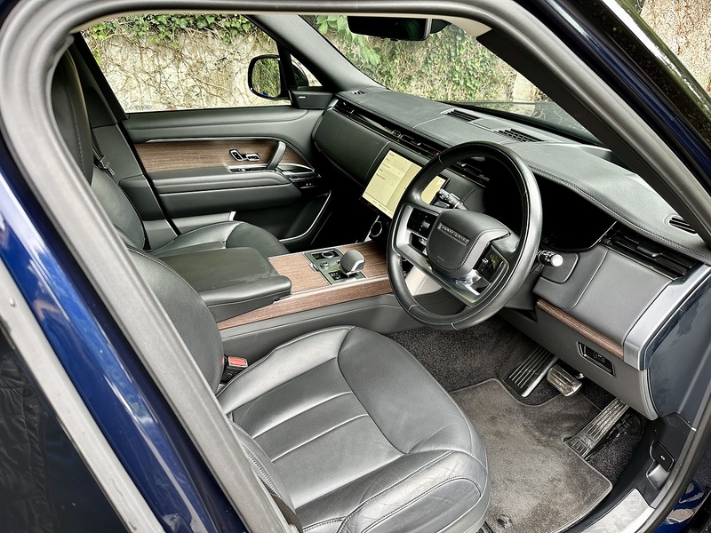 Land Rover 3.0 D350 MHEV HSE SUV 5dr Diesel Auto 4WD Euro 6 (s/s) (350 ps)