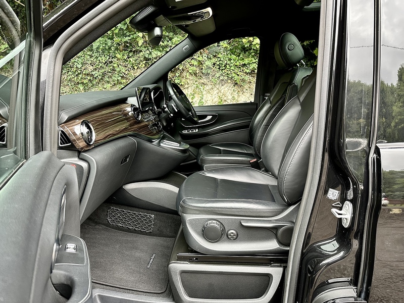 Mercedes-Benz 2.0 V220d Sport MPV 5dr Diesel G-Tronic+ Euro 6 (s/s) LWB (163 ps)