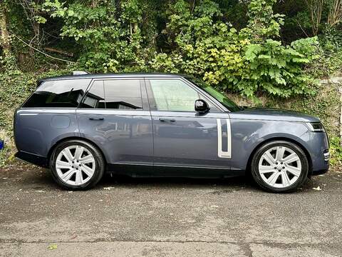 Land Rover Range Rover, 3.0 P460e 38.2kWh Autobiography SUV 5dr Petrol Plug-in Hybrid Auto 4WD Euro 6 (s/s) (460 ps)