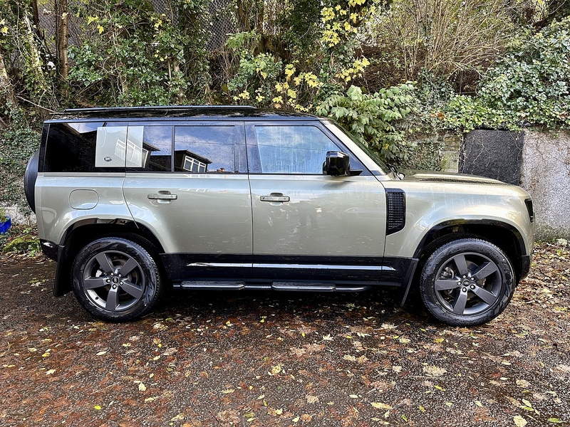 Land Rover 3.0 D250 MHEV X-Dynamic HSE SUV 5dr Diesel Auto 4WD Euro 6 (s/s) (250 ps)