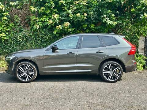 Volvo XC60, B4 MHEV R-Design Pro SUV 2.0 Automatic Diesel Hybrid