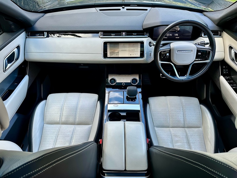 Land Rover 2.0 P400e 17.1kWh R-Dynamic HSE SUV 5dr Petrol Plug-in Hybrid Auto 4WD Euro 6 (s/s) (404 ps)