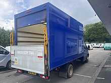 Ford Transit Luton Van 2.0 TDCi 105ps L4 RWD 350 EcoBlue