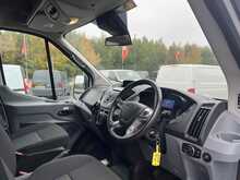 Ford Transit 2.2 TDCi 460 Trend L4 H3 17 SEAT MINI BUS 125BHP