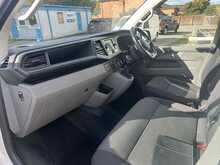 Volkswagen eTransporter ELECTRIC ABT ADVANCE e 110 ABT 3200 AIR CON LWB 83kW Auto - AIR CON - DAB - BLUETOOTH - HEATED SEATS - HMRC PLUG IN GRANT