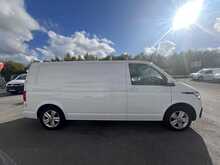 Volkswagen eTransporter ELECTRIC ABT ADVANCE e 110 ABT 3200 AIR CON LWB 83kW Auto - AIR CON - DAB - BLUETOOTH - HEATED SEATS - HMRC PLUG IN GRANT
