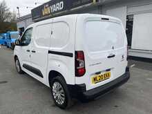 Peugeot Partner BlueHDi 1000 Professional SWB 3 seat