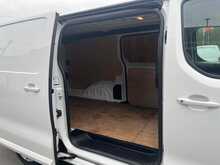 Vauxhall Vivaro Turbo D 2900 Sportive