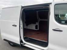 Peugeot Expert BlueHDi 1000 Professional
