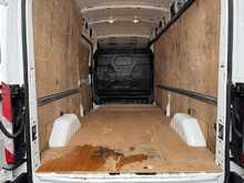 Ford Transit 350 EcoBlue Leader