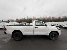 Toyota Hilux D-4D Active Narrow Body