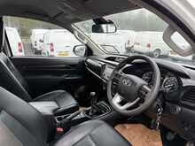 Toyota Hilux D-4D Active Narrow Body