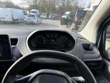 Peugeot Partner BlueHDi 950 Professional
