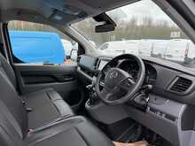 Vauxhall Vivaro Turbo D 2900 Sportive