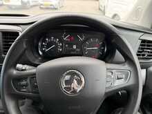 Vauxhall Vivaro Turbo D 2900 Sportive