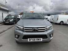 Toyota Hilux D-4D Invincible