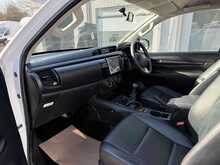 Toyota Hilux D-4D Active