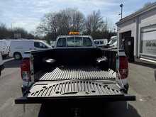 Toyota Hilux D-4D Active