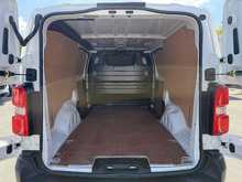 Vauxhall Vivaro Turbo D 2900 Dynamic