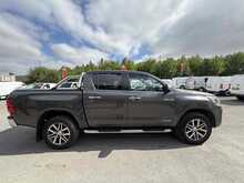 Toyota Hilux 2.4 D-4D Invincible X Pickup Double Cab 4dr Diesel Auto 4WD