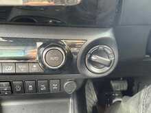 Toyota Hilux 2.4 D-4D Invincible X Pickup Double Cab 4dr Diesel Auto 4WD