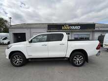 Toyota Hilux 2.4 D-4D Invincible Pickup Double Cab 4dr Diesel Auto 4WD
