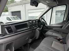 Ford Transit 350 EcoBlue Leader