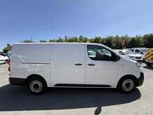 Vauxhall Vivaro Turbo D 2900 Dynamic