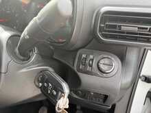 Vauxhall Combo Turbo D 2300 Sportive