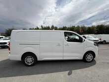 Vauxhall Vivaro Turbo D 2900 Sportive