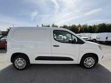 Vauxhall Combo Turbo D 2300 Sportive