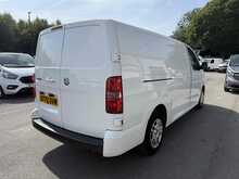Vauxhall Vivaro Turbo D 2900 Sportive