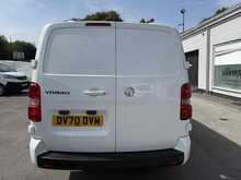 Vauxhall Vivaro Turbo D 2900 Sportive