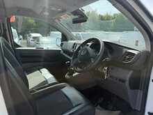 Vauxhall Vivaro Turbo D 2900 Sportive